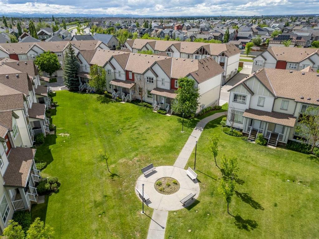 187 Copperstone Cove Se, Calgary, AB