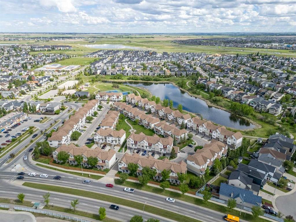 187 Copperstone Cove Se, Calgary, AB
