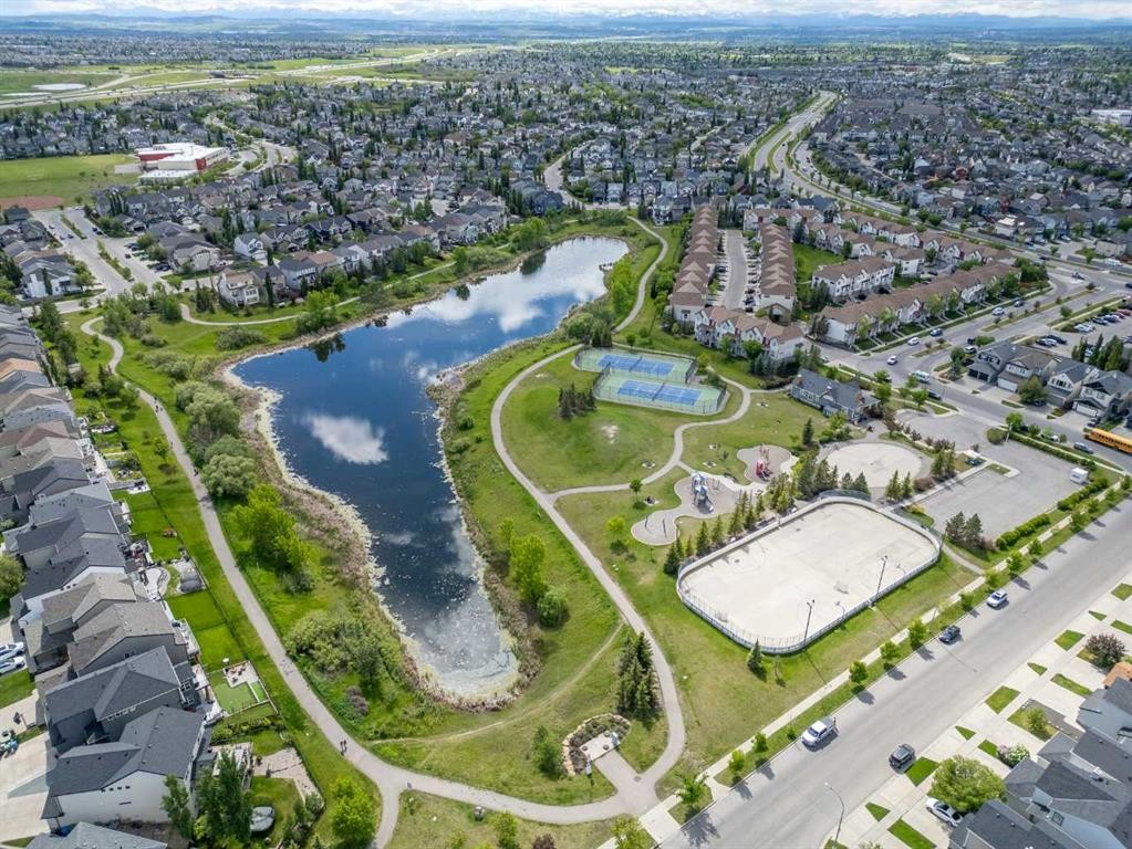 187 Copperstone Cove Se, Calgary, AB