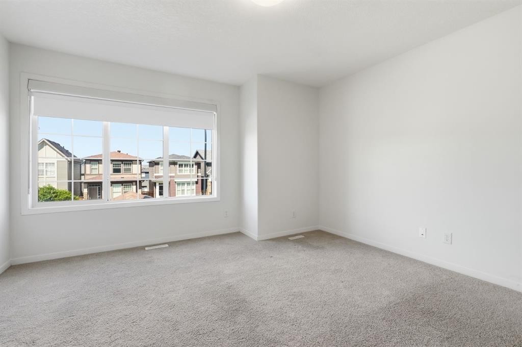 108 Evansborough Crescent Nw, Calgary, AB