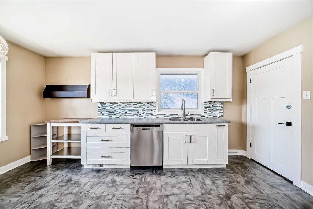 3708A Spruce Drive Sw, Calgary, AB