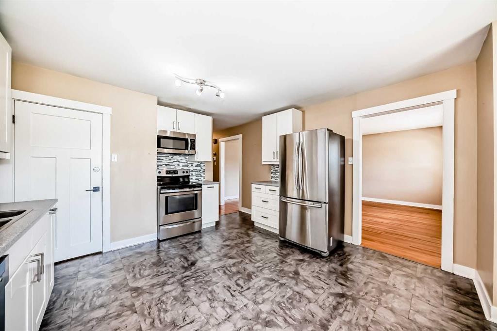3708A Spruce Drive Sw, Calgary, AB