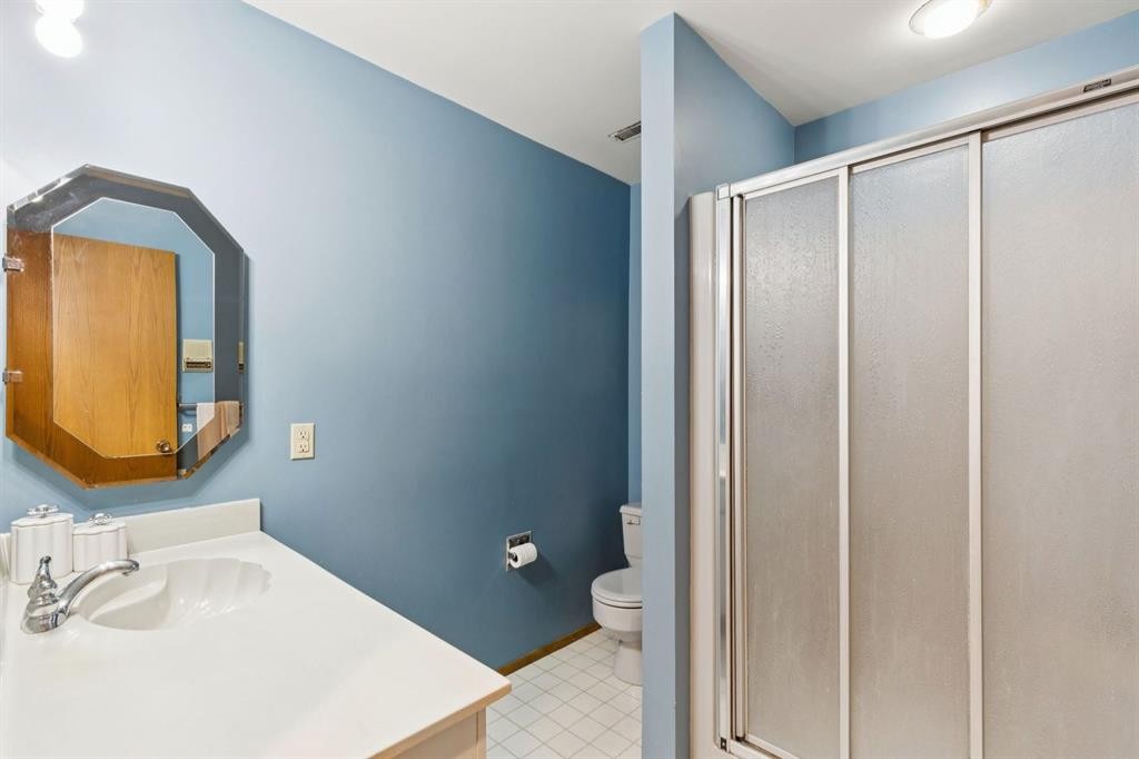 243 Silvergrove Place Nw, Calgary, AB
