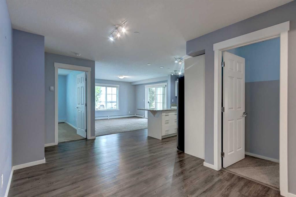 2114-755 Copperpond Boulevard Se, Calgary, AB