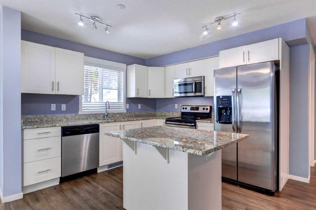 2114-755 Copperpond Boulevard Se, Calgary, AB