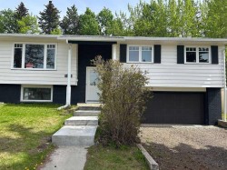 10629 104 Avenue Grande Cache, AB T0E 0Y0