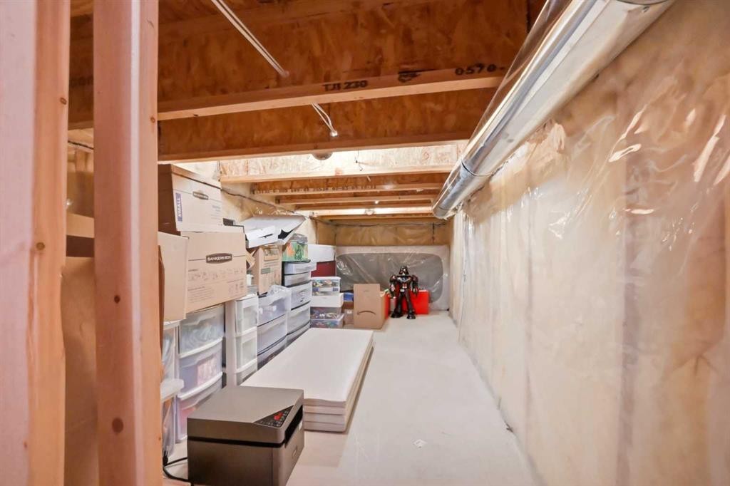402 Wentworth Villas Sw, Calgary, AB - Indoor Photo Showing Other Room