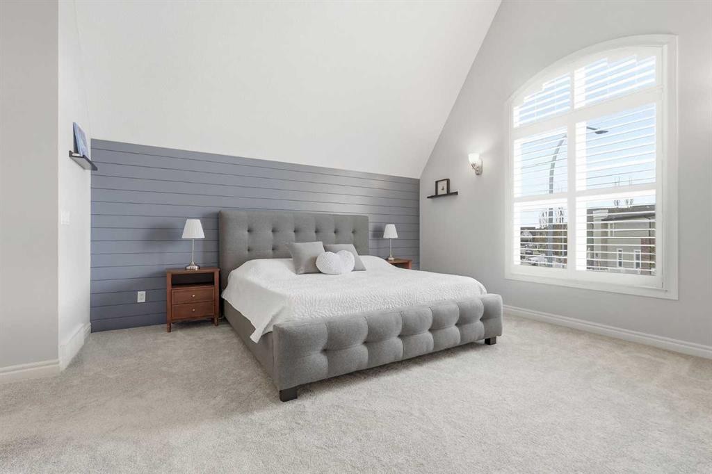 127 Marquis Grove Se, Calgary, AB - Indoor Photo Showing Bedroom