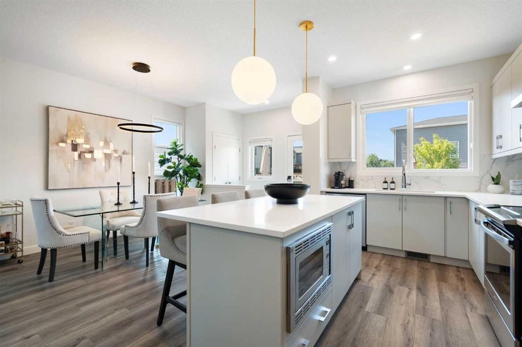 3872 202 Avenue Se, Calgary, AB - Indoor