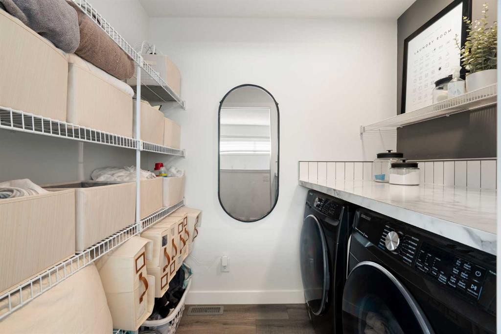 3872 202 Avenue Se, Calgary, AB - Indoor Photo Showing Laundry Room