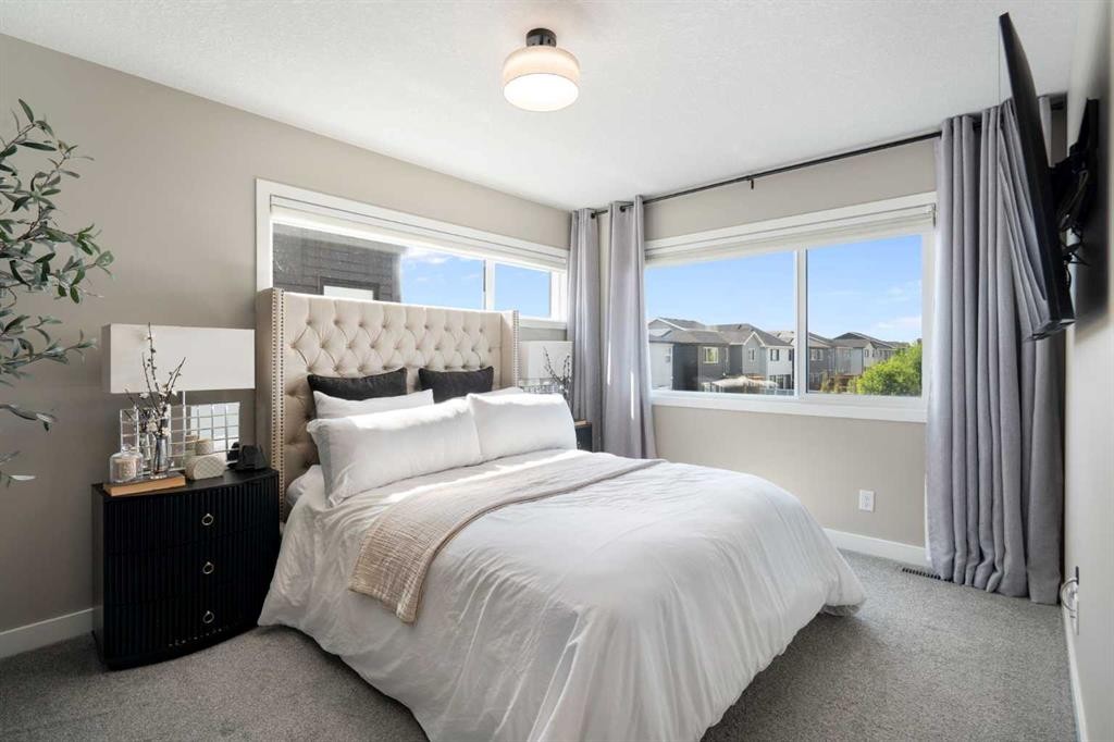 3872 202 Avenue Se, Calgary, AB - Indoor Photo Showing Bedroom