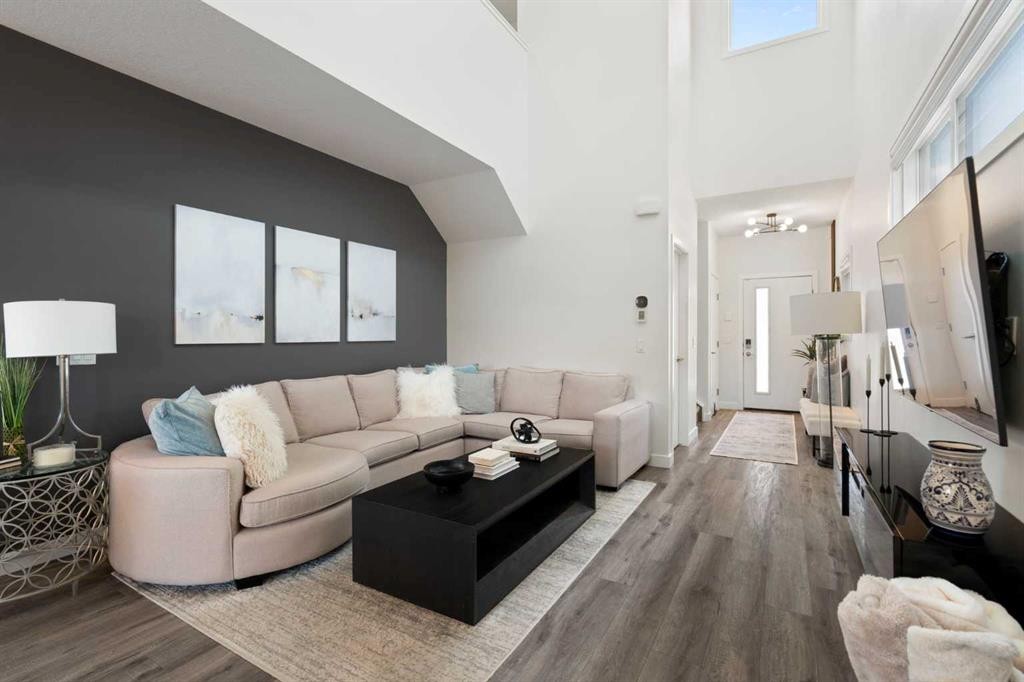 3872 202 Avenue Se, Calgary, AB - Indoor Photo Showing Living Room