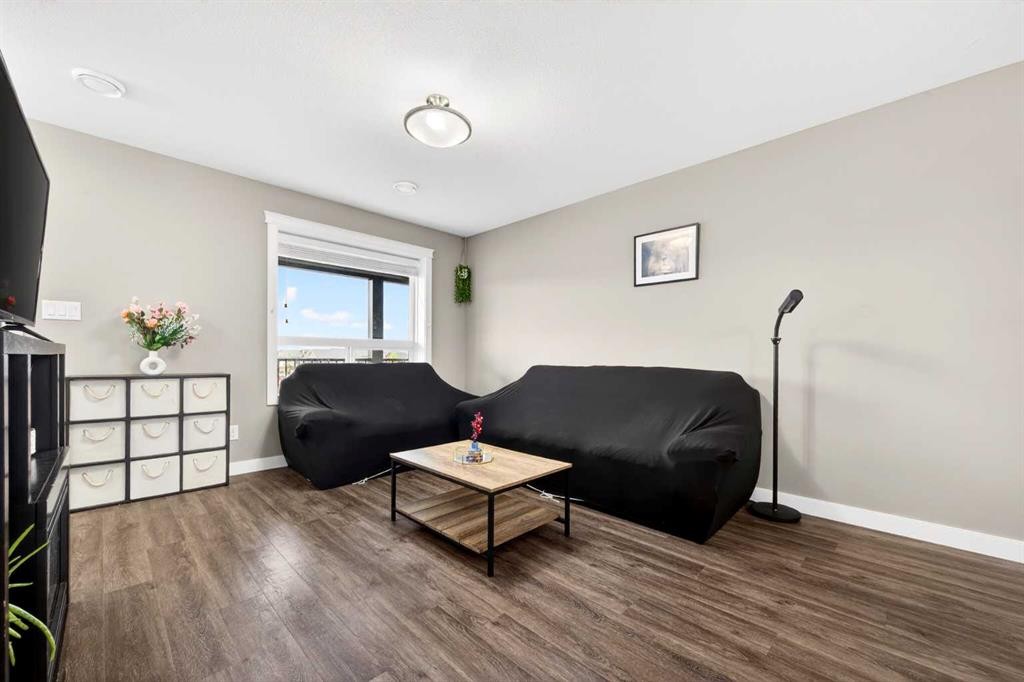 111-81 Willow Road, Blackfalds, AB