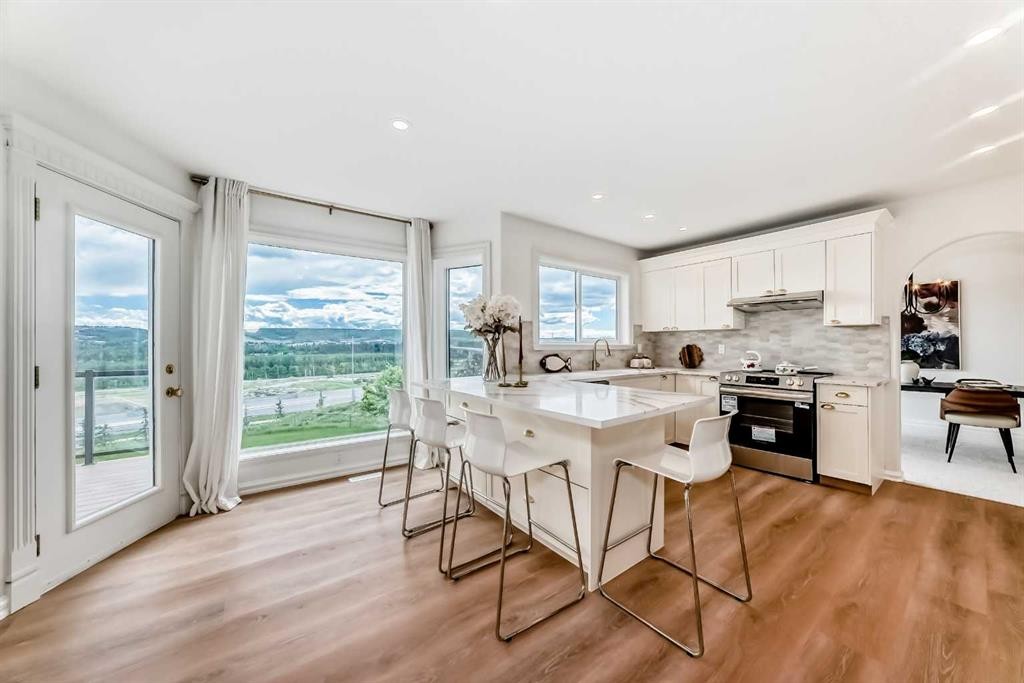 78 Scimitar View Nw, Calgary, AB