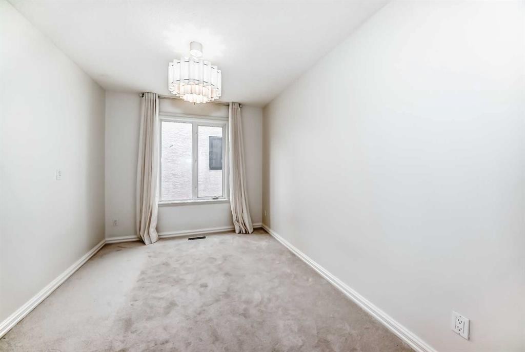 78 Scimitar View Nw, Calgary, AB