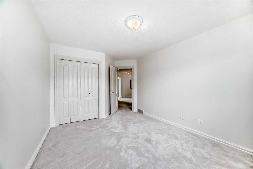 78 Scimitar View Nw, Calgary, AB