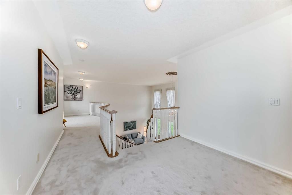 78 Scimitar View Nw, Calgary, AB