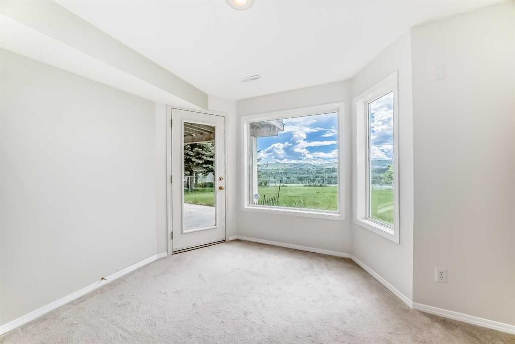 78 Scimitar View Nw, Calgary, AB