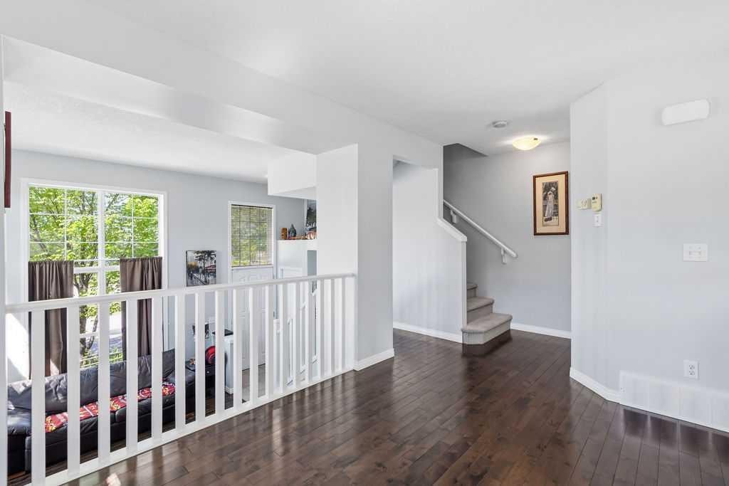 148 Cranarch Road Se, Calgary, AB - Indoor Photo Showing Other Room