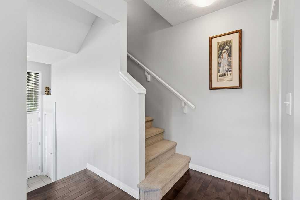 148 Cranarch Road Se, Calgary, AB - Indoor Photo Showing Other Room