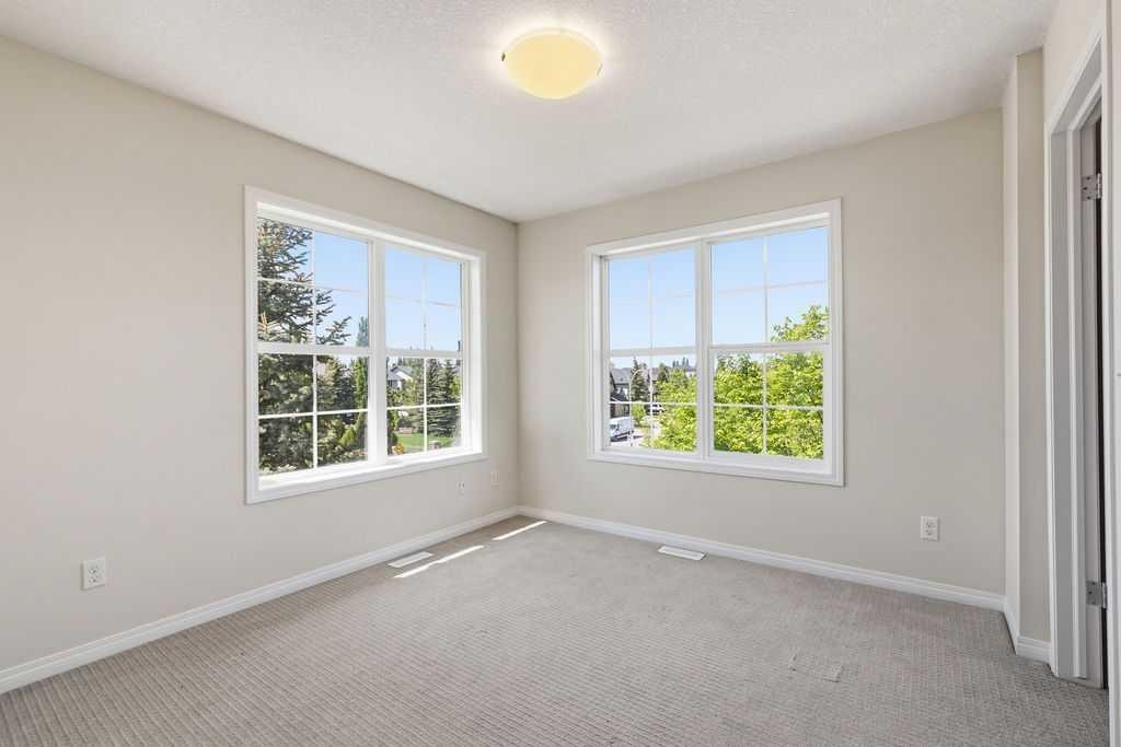 148 Cranarch Road Se, Calgary, AB - Indoor Photo Showing Other Room