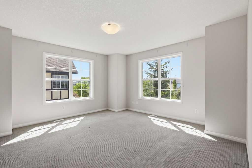 148 Cranarch Road Se, Calgary, AB - Indoor Photo Showing Other Room
