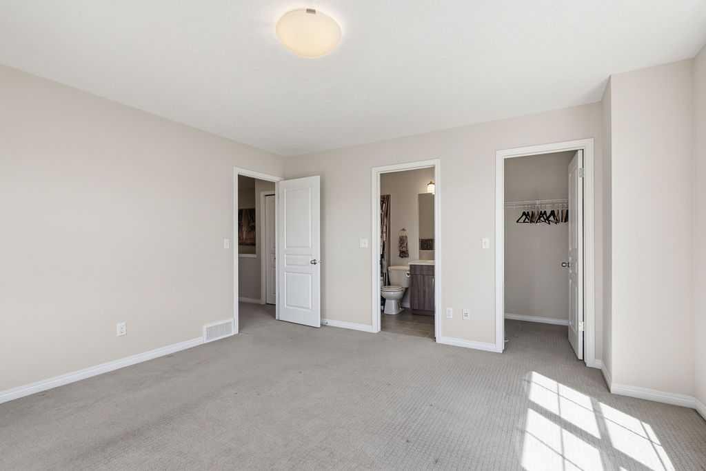 148 Cranarch Road Se, Calgary, AB - Indoor