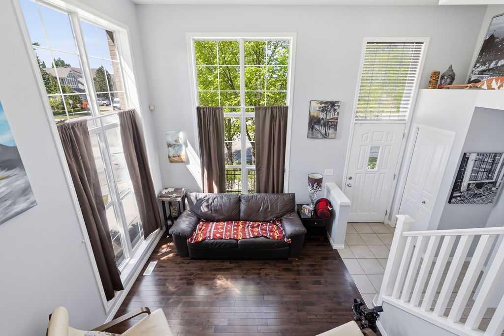 148 Cranarch Road Se, Calgary, AB - Indoor Photo Showing Bedroom