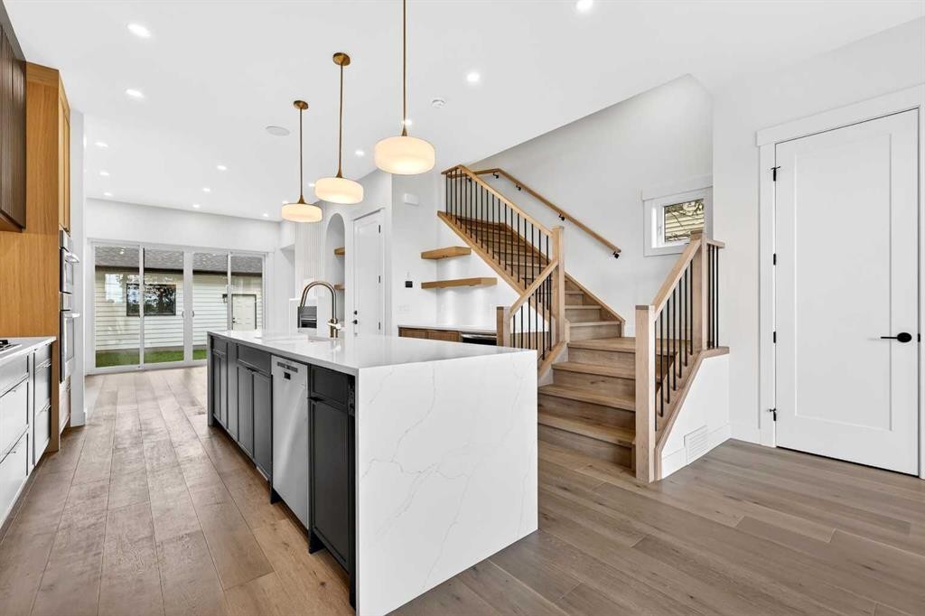 1119 Regal Crescent Ne, Calgary, AB