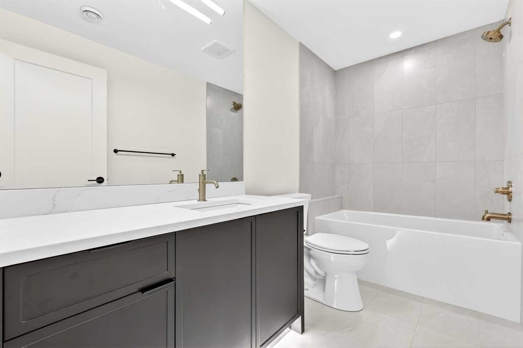 1119 Regal Crescent Ne, Calgary, AB