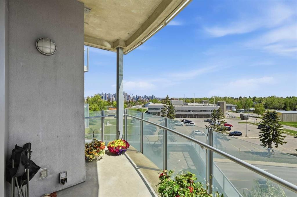 406-2505 17 Avenue Sw, Calgary, AB - Outdoor With Balcony With View