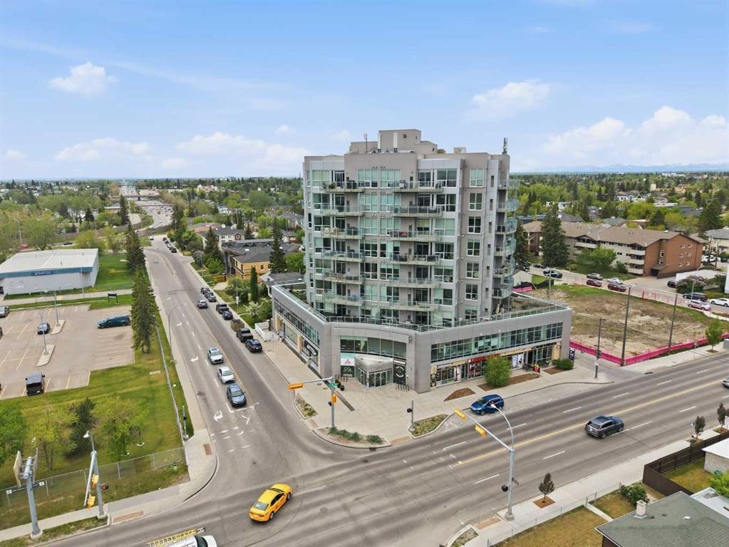 406-2505 17 Avenue Sw, Calgary, AB - Outdoor With View