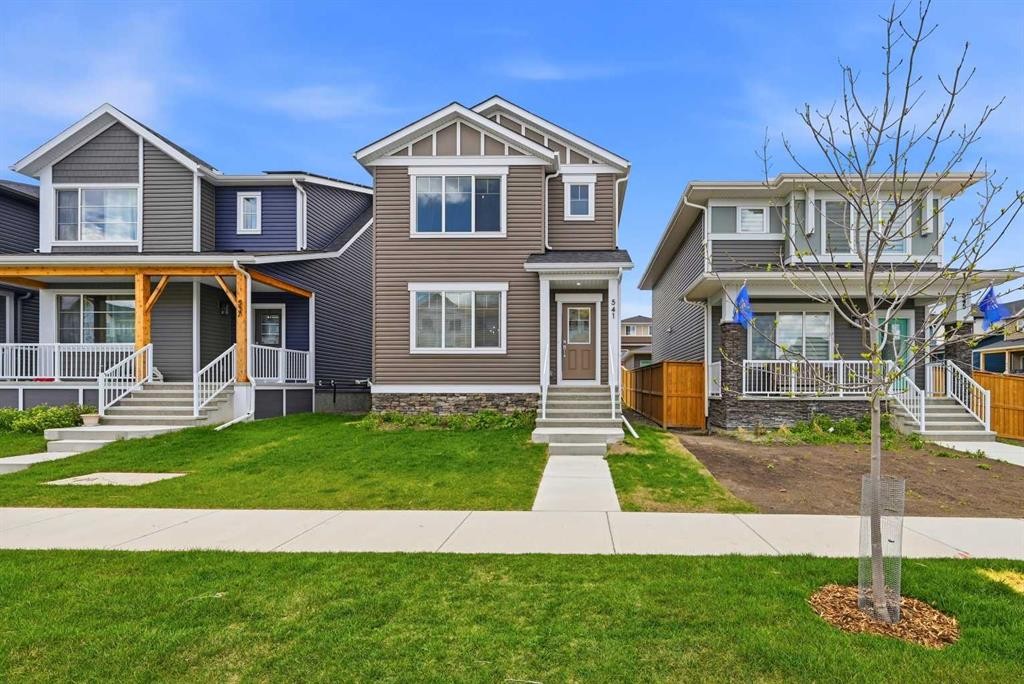 541 Bayview Street Sw, Airdrie, AB - Outdoor With Deck Patio Veranda With Facade