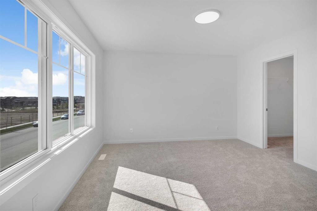 541 Bayview Street Sw, Airdrie, AB - Indoor Photo Showing Other Room
