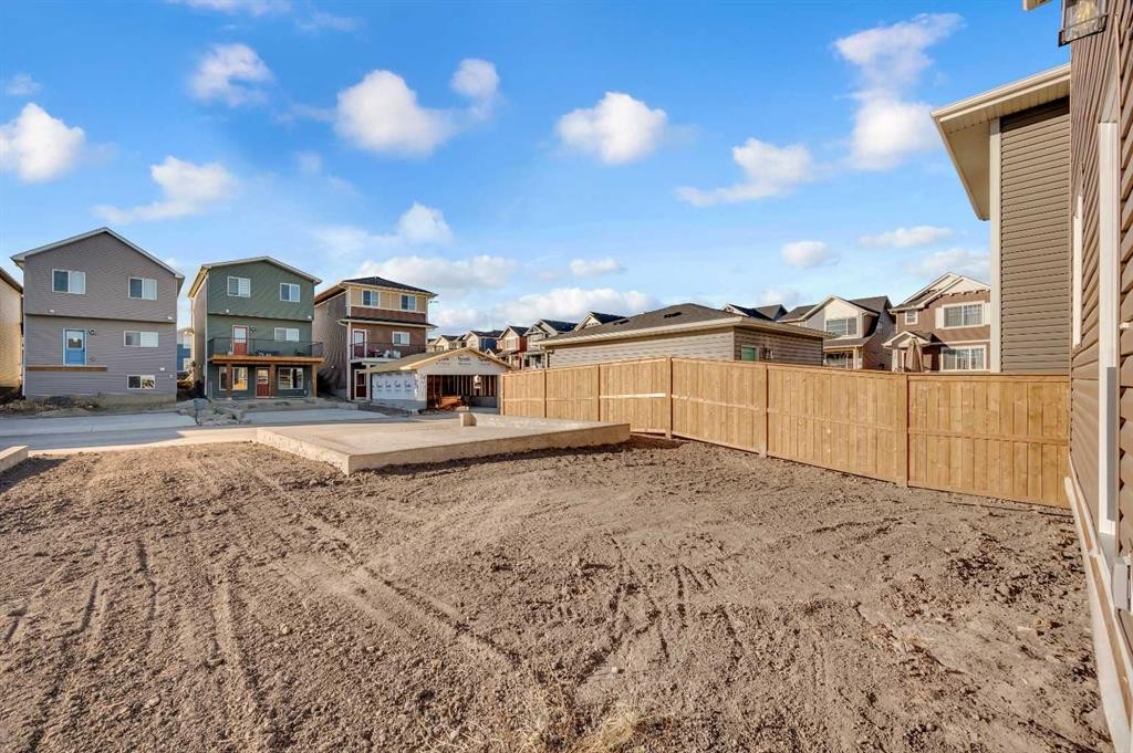 541 Bayview Street Sw, Airdrie, AB - Outdoor