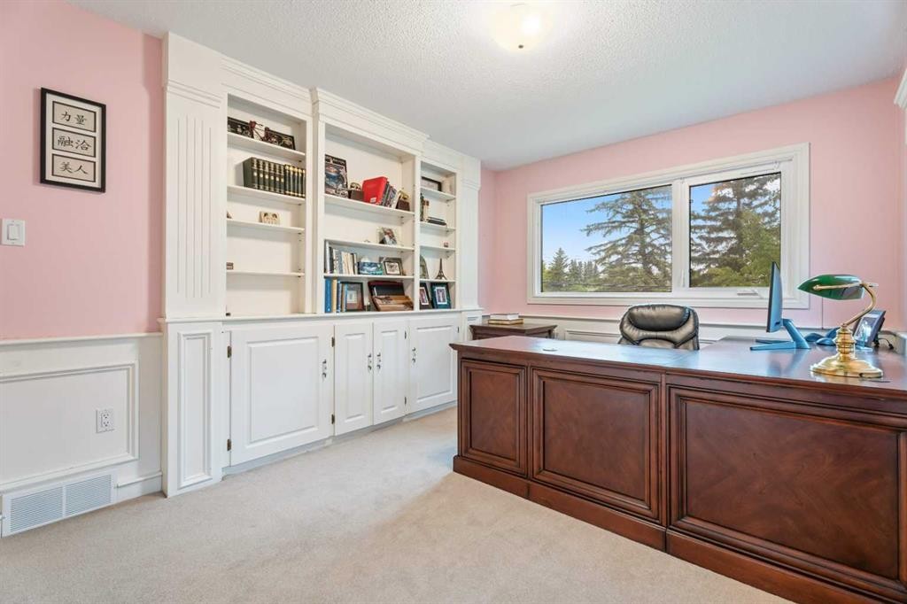 411 Wilderness Place Se, Calgary, AB - Indoor Photo Showing Other Room