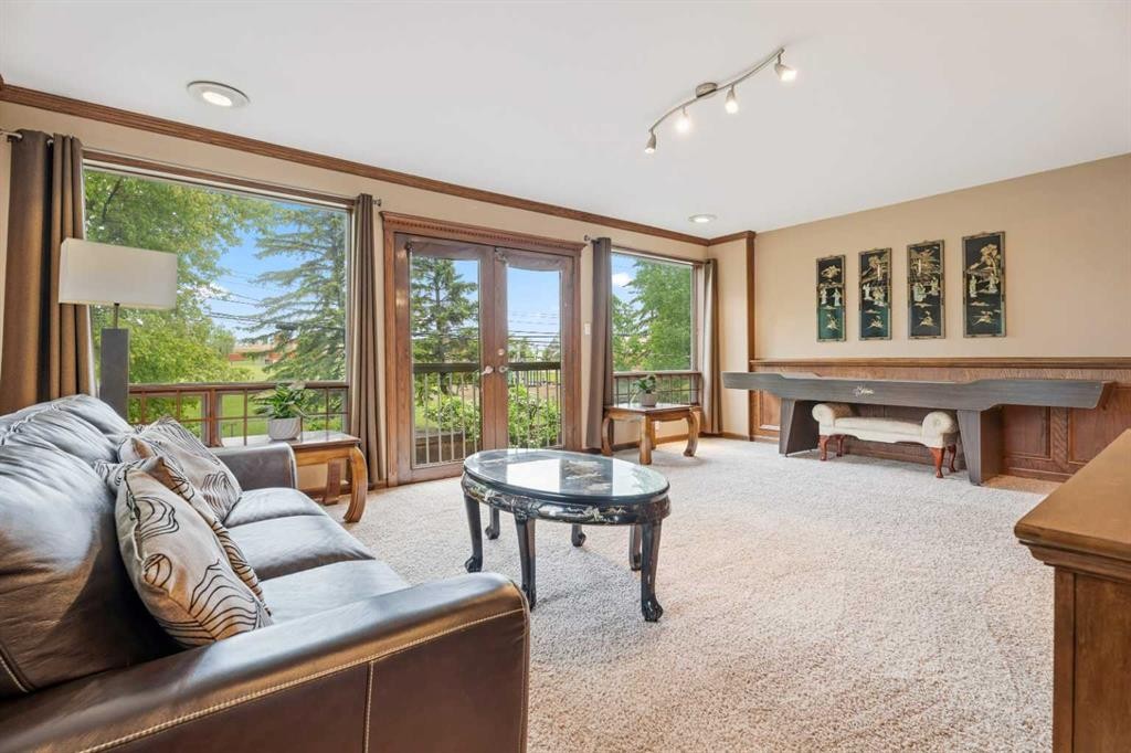 411 Wilderness Place Se, Calgary, AB - Indoor