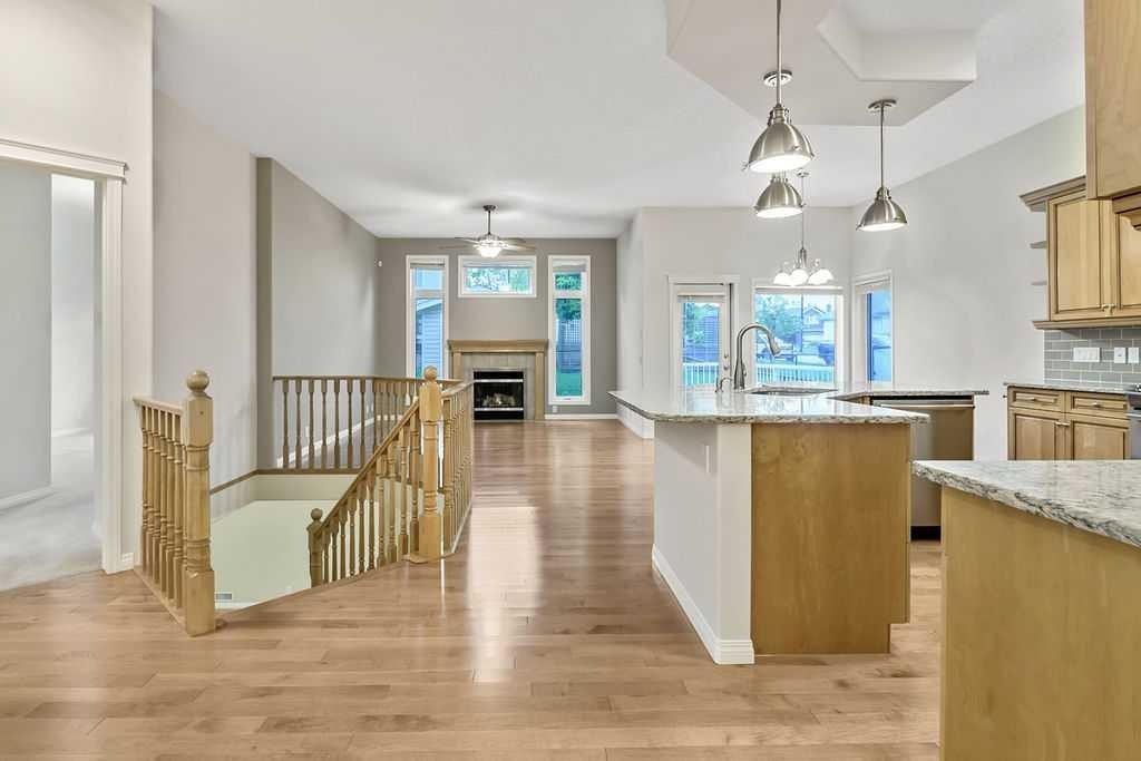 41 Cranston Drive Se, Calgary, AB - Indoor Photo Showing Kitchen
