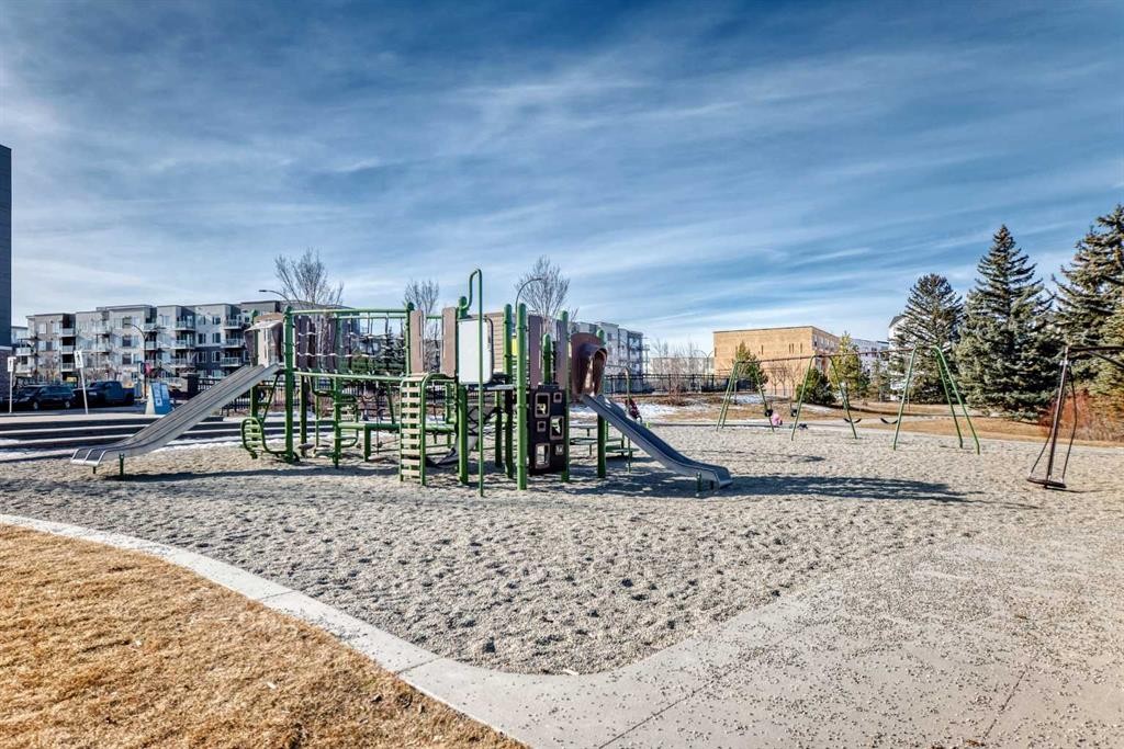 108-71 Shawnee Common Sw, Calgary, AB