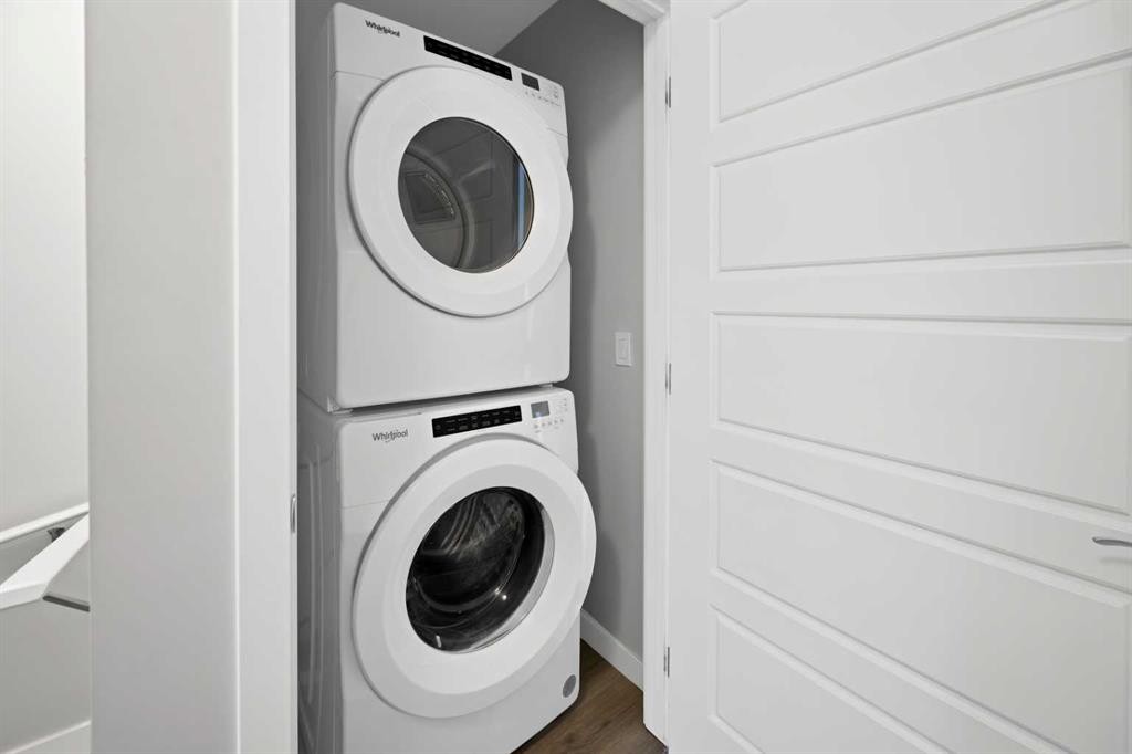 411-301 Redstone Boulevard Ne, Calgary, AB - Indoor Photo Showing Laundry Room