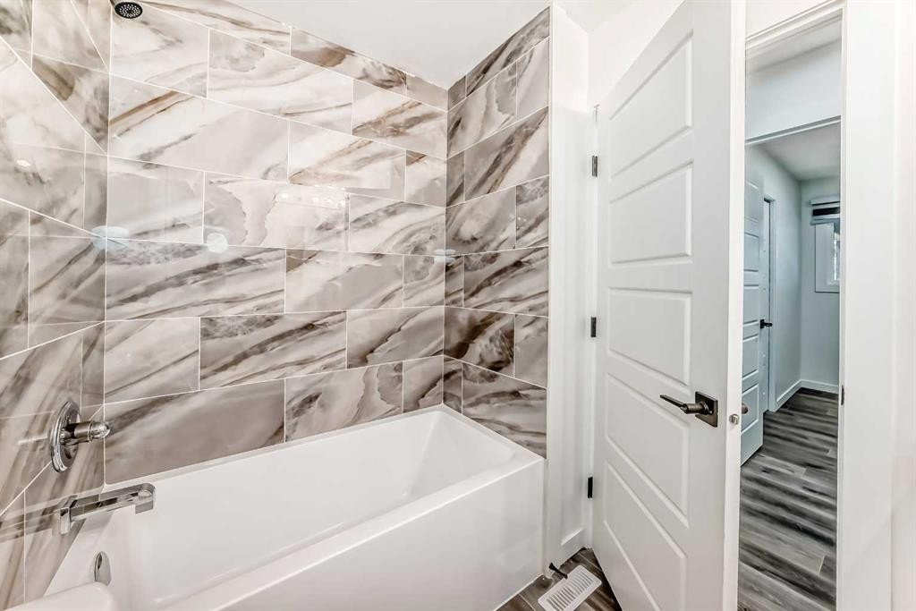 3224 Rundlelawn Road Ne, Calgary, AB
