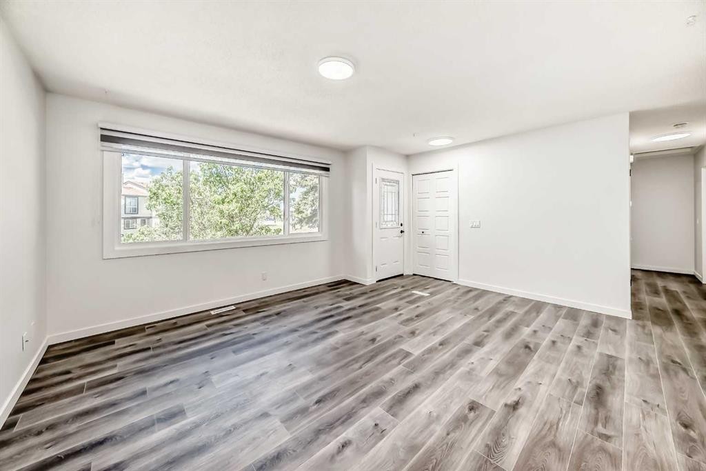 3224 Rundlelawn Road Ne, Calgary, AB