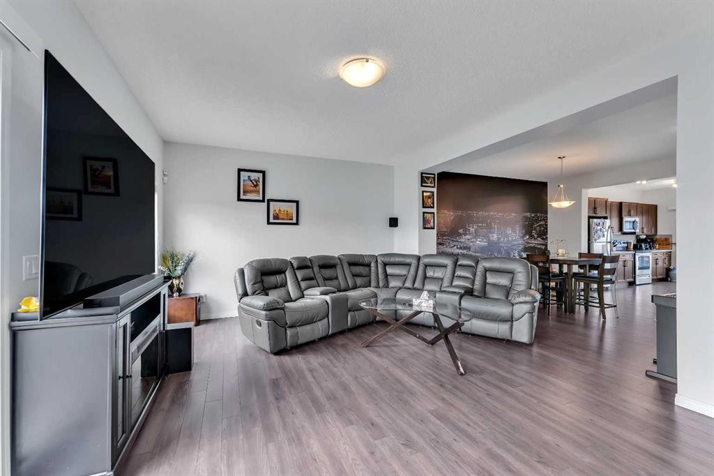 569 Savanna Boulevard Ne, Calgary, AB
