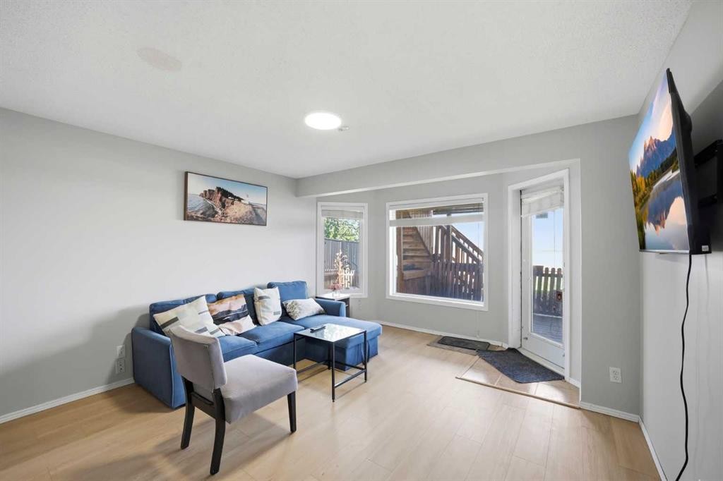 101 Coville Crescent Ne, Calgary, AB - Indoor