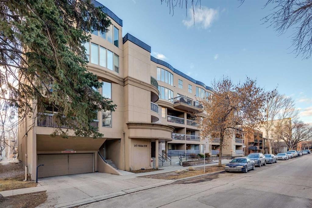 304-317 19 Avenue Sw, Calgary, AB - Outdoor With Balcony