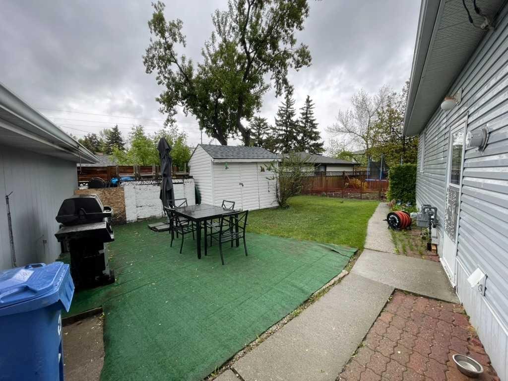 4803 Montana Crescent Nw, Calgary, AB