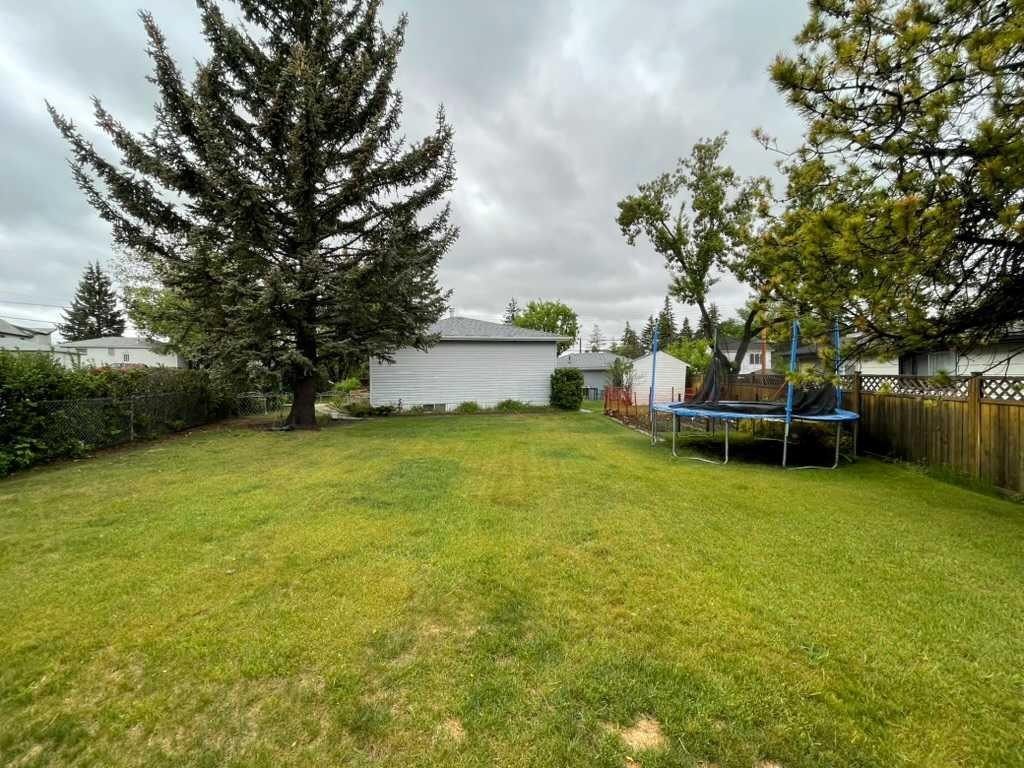 4803 Montana Crescent Nw, Calgary, AB