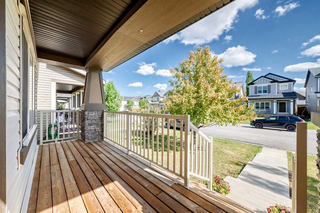 151 Copperpond Rise Se, Calgary, AB - Outdoor