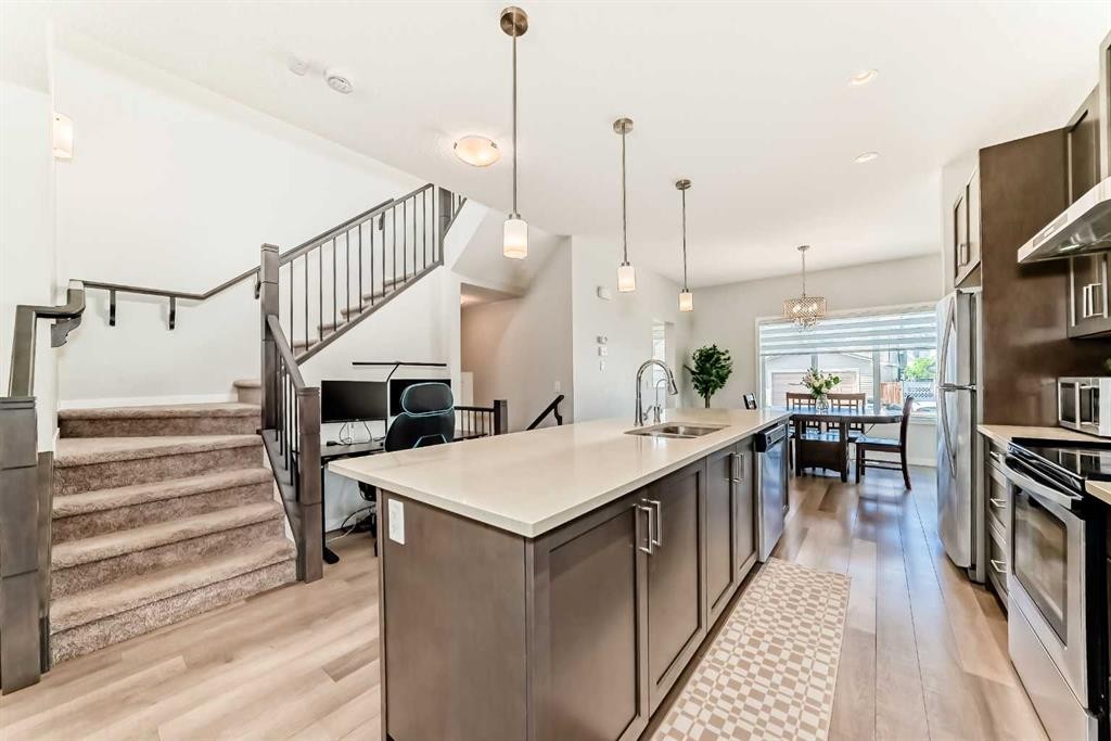 151 Copperpond Rise Se, Calgary, AB - Indoor Photo Showing Kitchen With Upgraded Kitchen