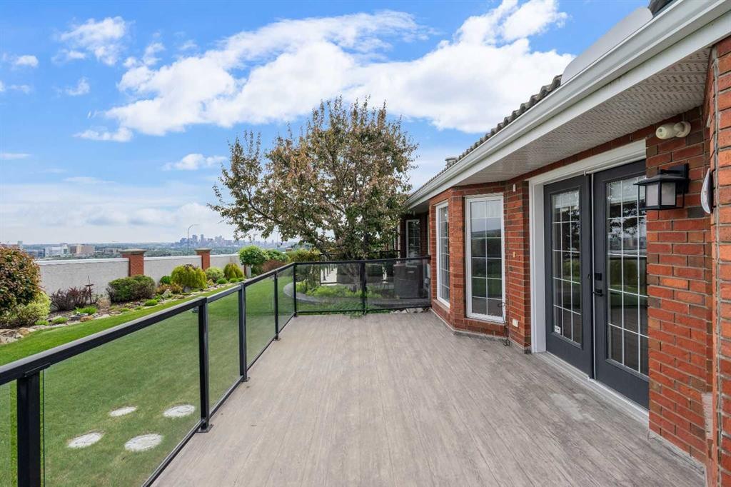 35 Prominence Path Sw, Calgary, AB - Outdoor